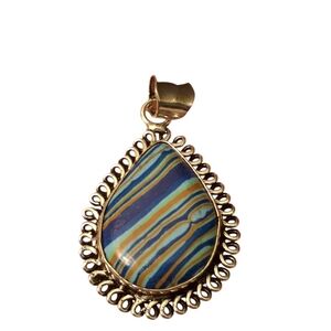 Gold Teardrop Pendant with Striped Stone Set In 925 Sterling Silver
